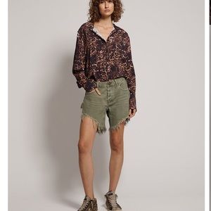 Olive Green Frayed Hem Women Shorts